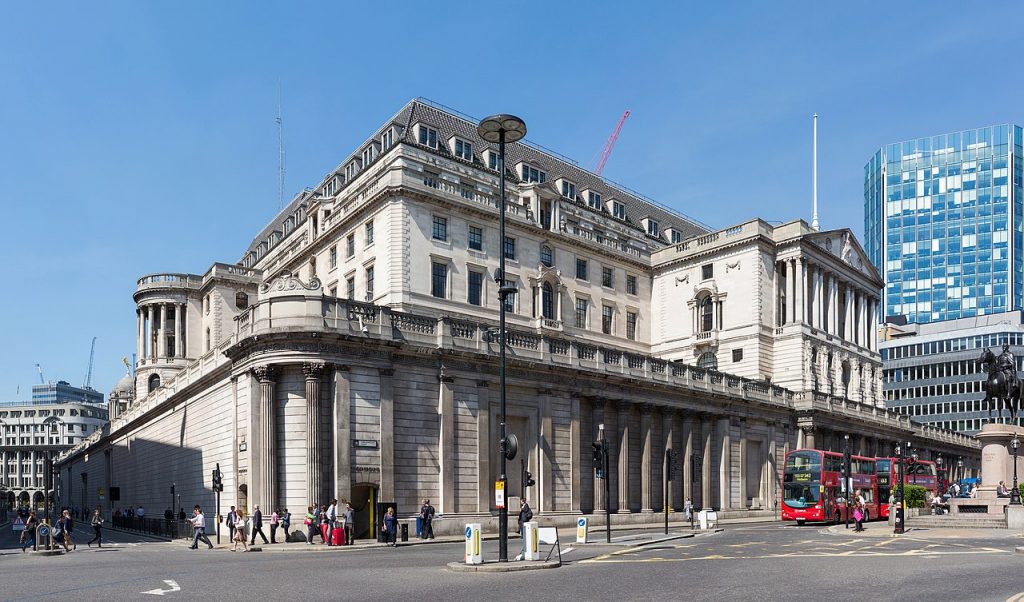 Bank of England advierte sobre los riesgos del “shadow banking”: qué significa para el sistema financiero y tu dinero